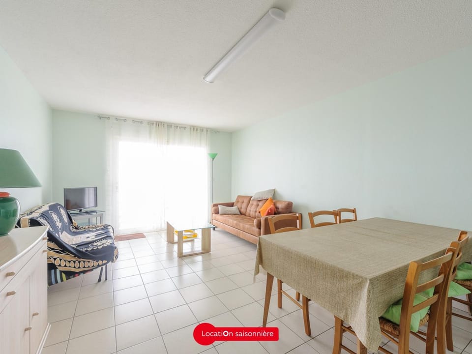 T3 pour 4 personnes avec balcon à Châtelaillon-Plage - FR-1-258-186 Apartment in Nouvelle-Aquitaine
