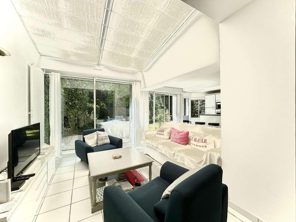 Villa Bauloise 5 pièces, 8 couchages, proche marché, plage, jardin, parking, BBQ - FR-1-245-131 House in La Baule-Escoublac