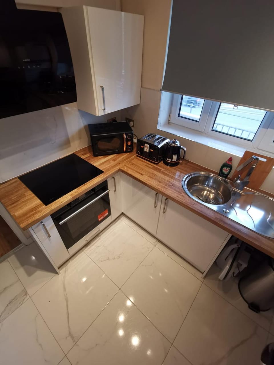 Coffee/tea facilities, Kitchen or kitchenette, Communal kitchen, dishwasher, minibar, pet friendly, stove, toaster