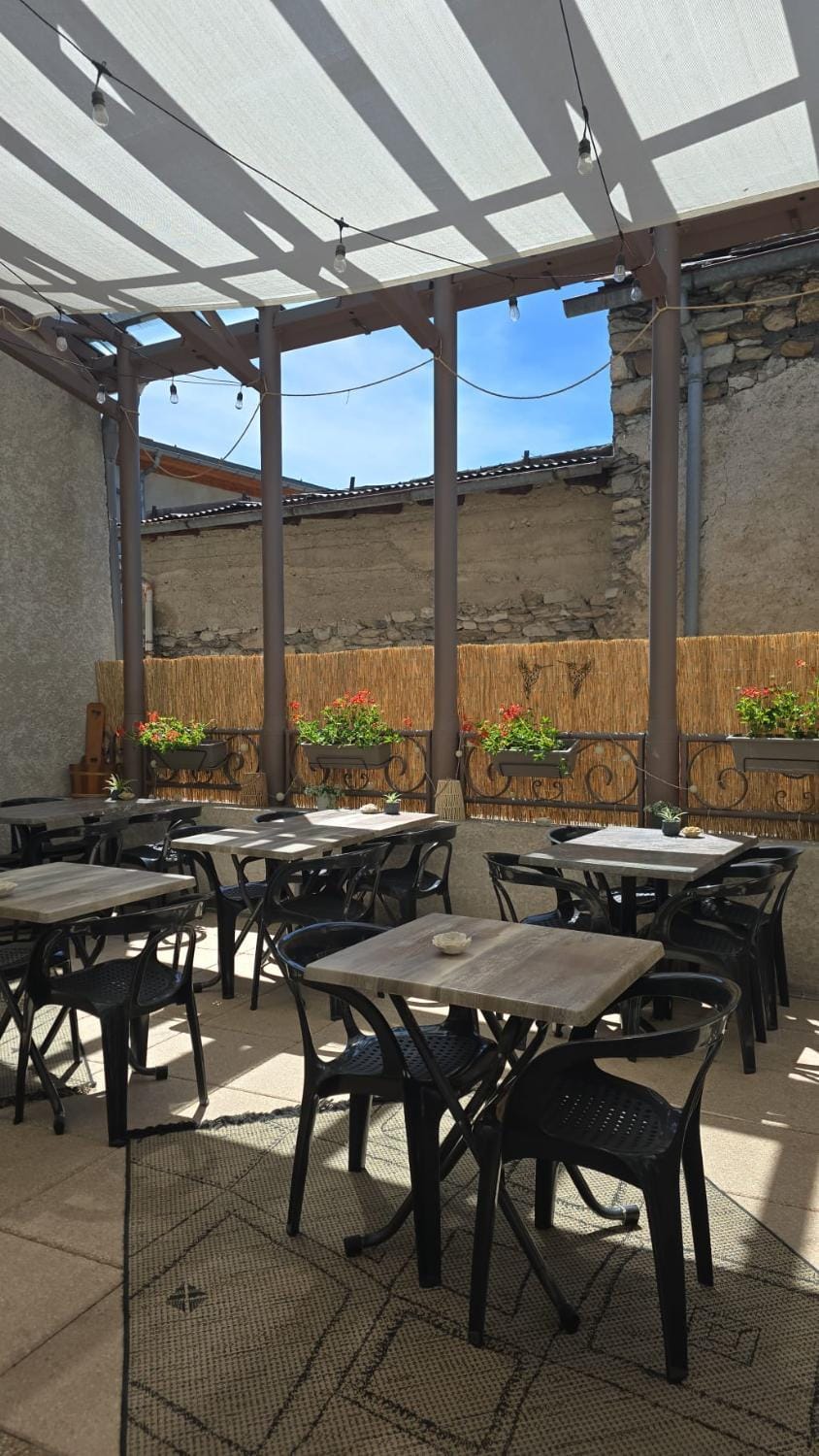 Patio, Banquet/Function facilities