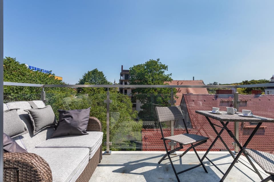 Balcony/Terrace, Balcony/Terrace