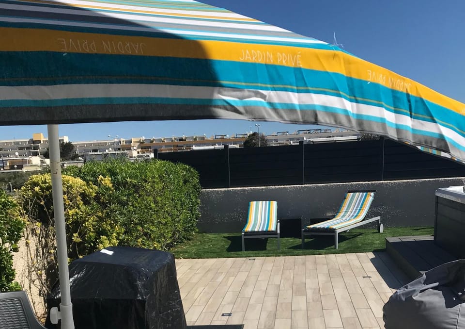 Patio, BBQ facilities, Balcony/Terrace