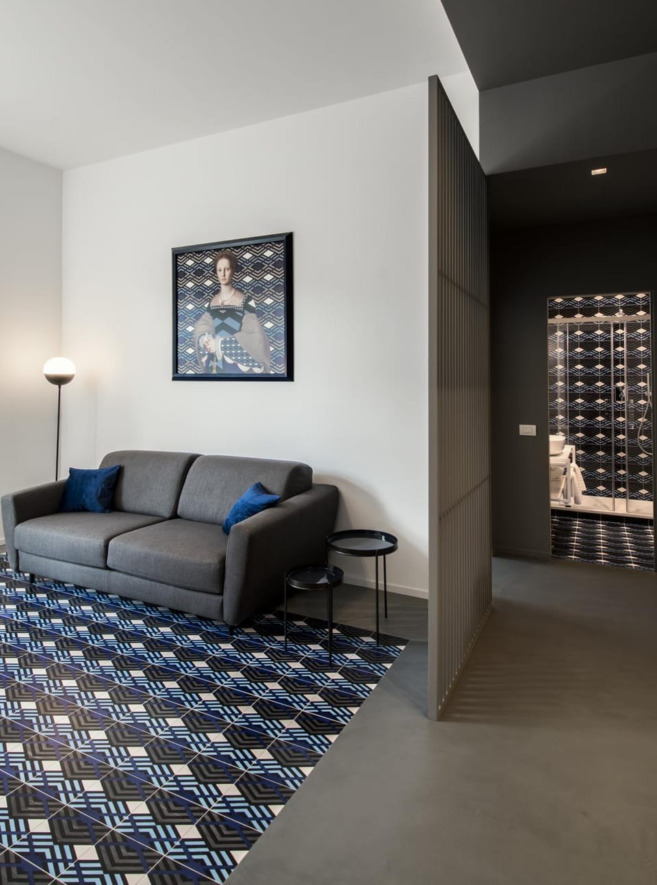 Living room, Photo of the whole room