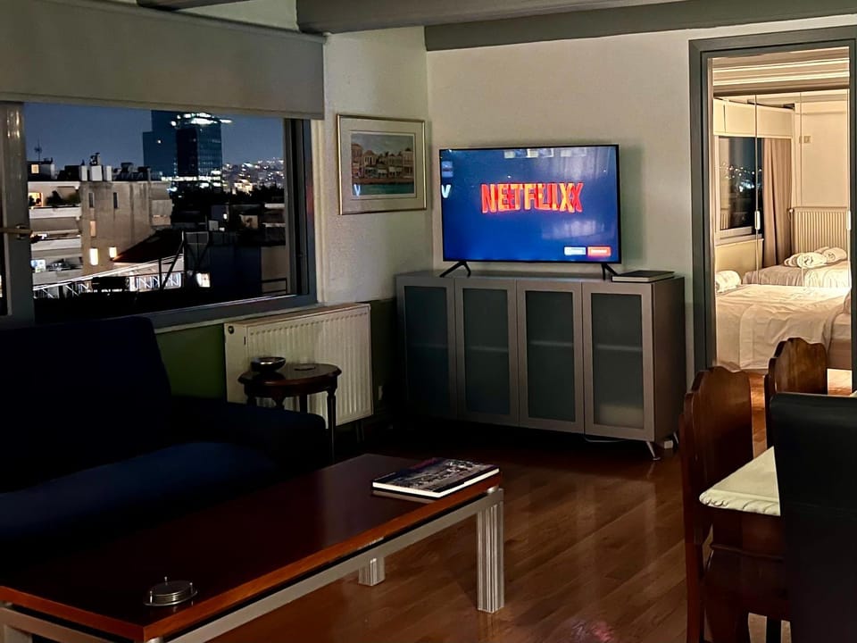 Penthouse W in Marousi Athens near Hospitals, by PromosHomes Apartment in Chalandri