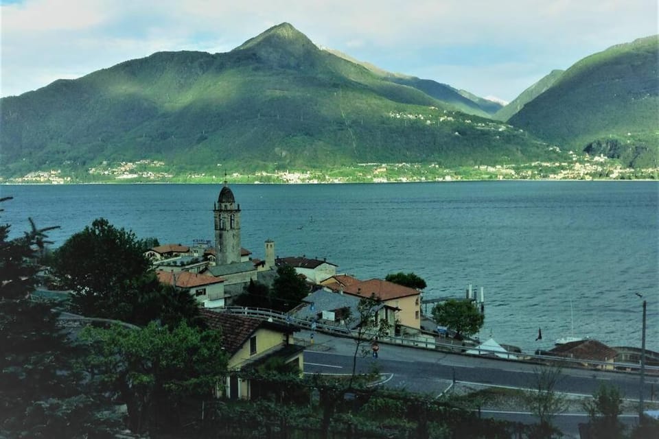 Appartamento Il Girasole Cremia Lago di Como Apartment in Province of Lecco