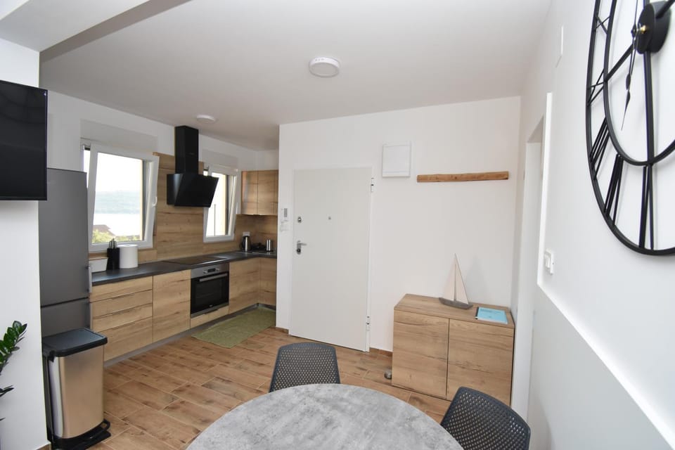 Apartman Bela Apartment in Tisno