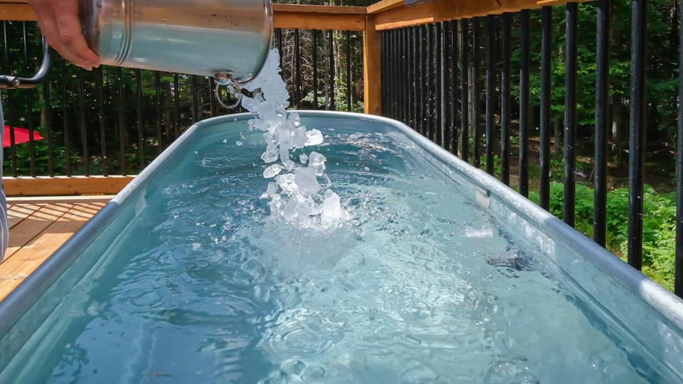Ask us for our immersive 3D virtual tour before reservation Chalet in Ontario