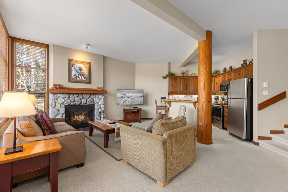 Blackcomb Greens by Whistler Premier Apartment in Whistler