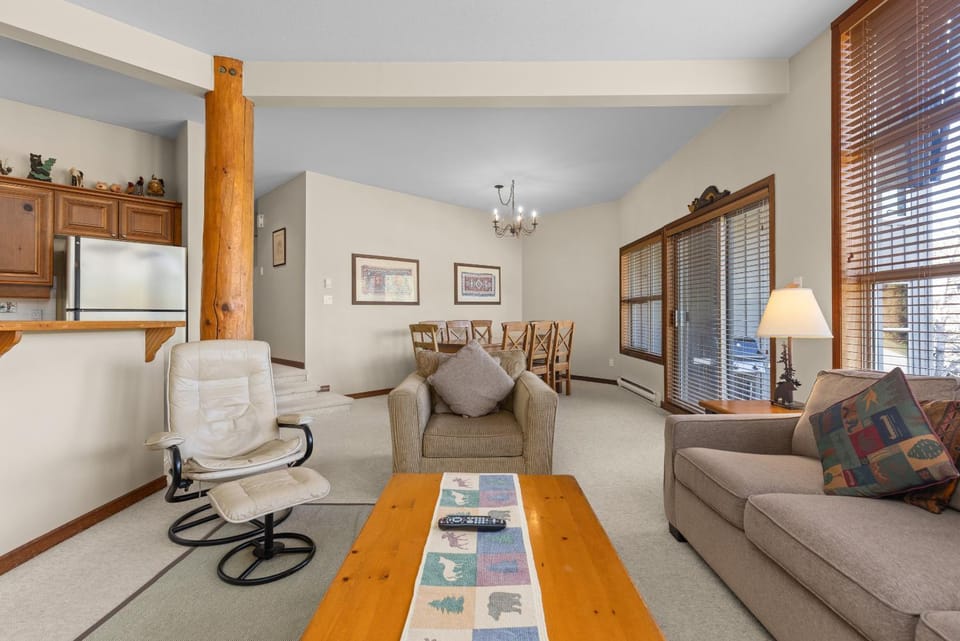Blackcomb Greens by Whistler Premier Apartment in Whistler