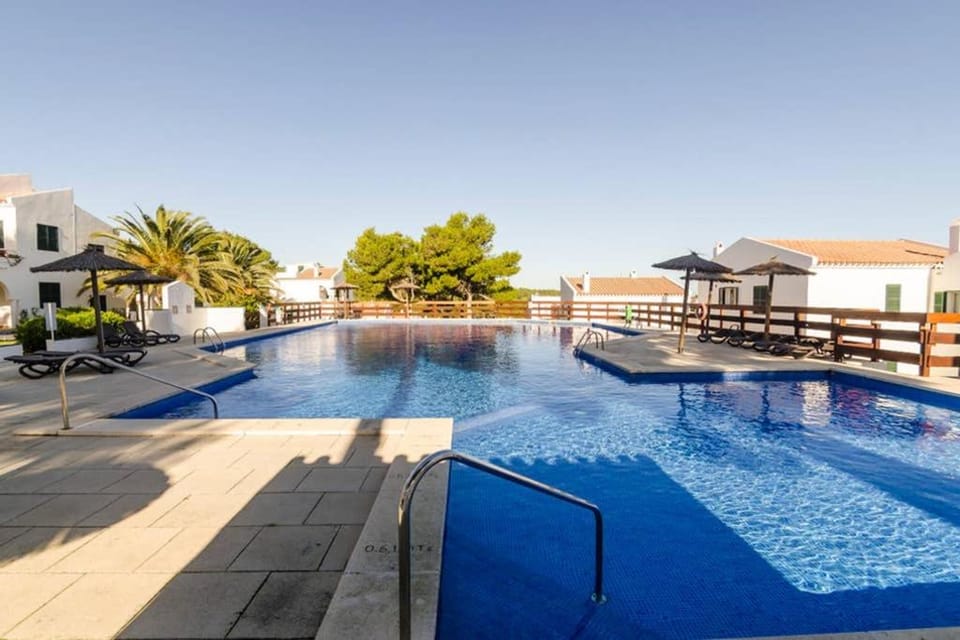 Happy Menorca apartamento duplex ,piscina,aire acondicionado,wiffi Apartment in Balearic Islands