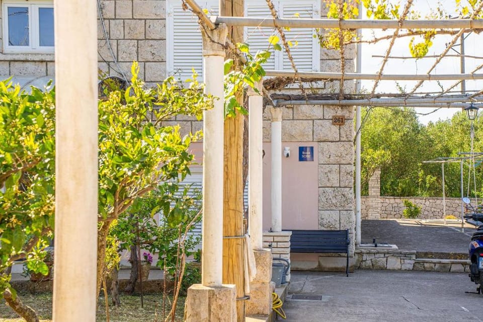 Pansion Marinka-Bire Rooms Bed and Breakfast in Dubrovnik-Neretva County