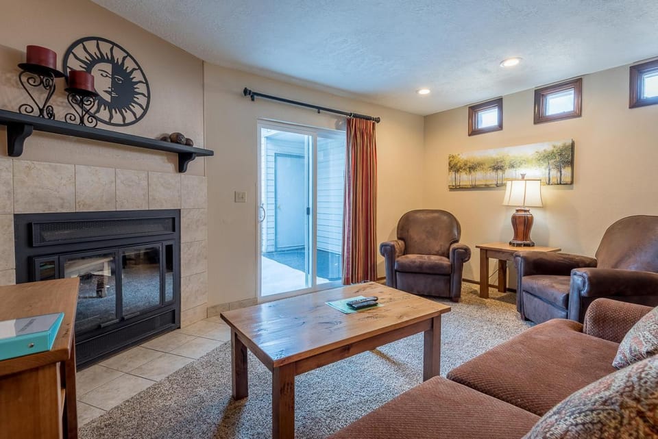Habitat Condo - 2 Bedroom B4 House in Ketchum