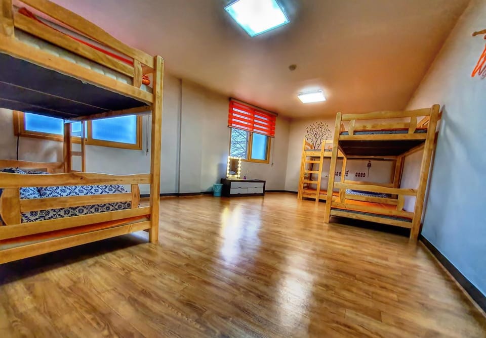 Hooni Guest House & Motel Bed and Breakfast in South Korea