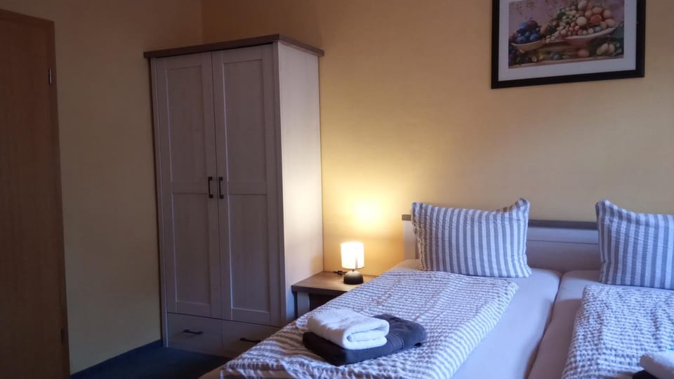 Gasthof Zur Rose Bed and Breakfast in Weimar