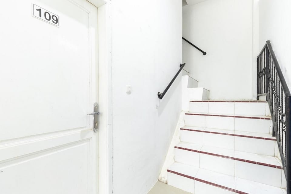 Reddoorz @ Medan Johor Bed and Breakfast in Indonesia