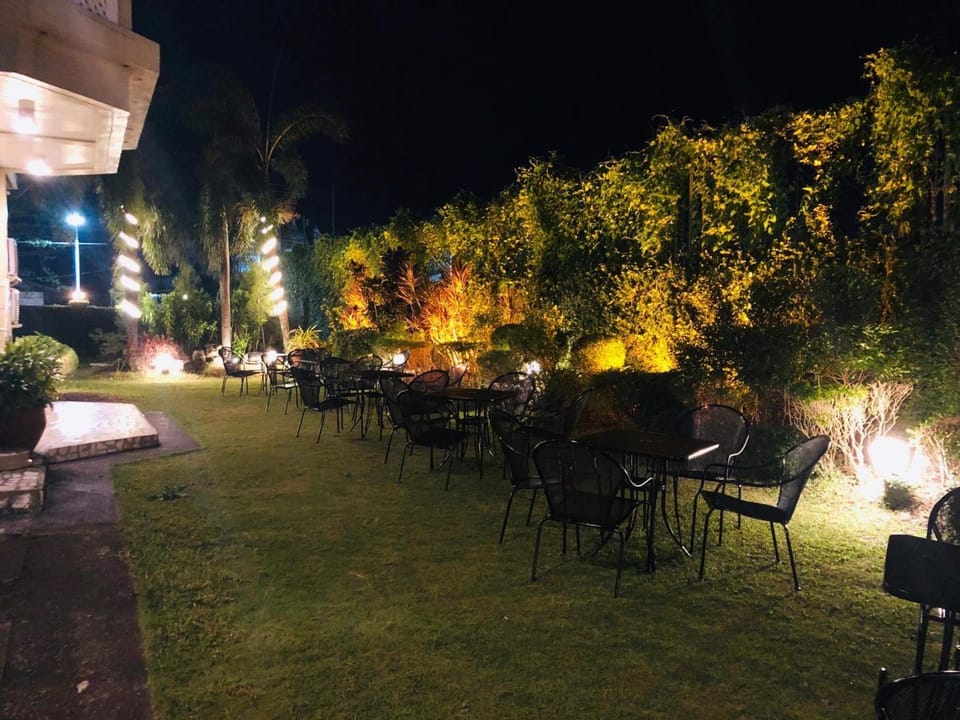 Citi Garden Suites Hotel in Naga