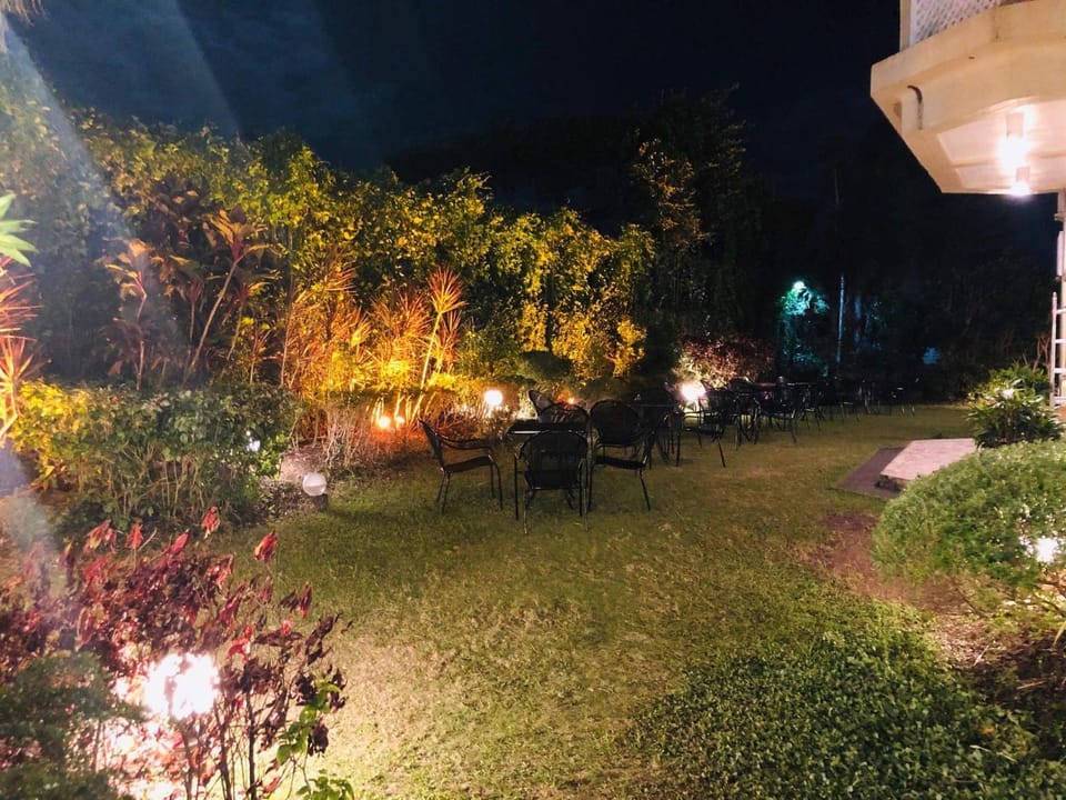 Citi Garden Suites Hotel in Naga