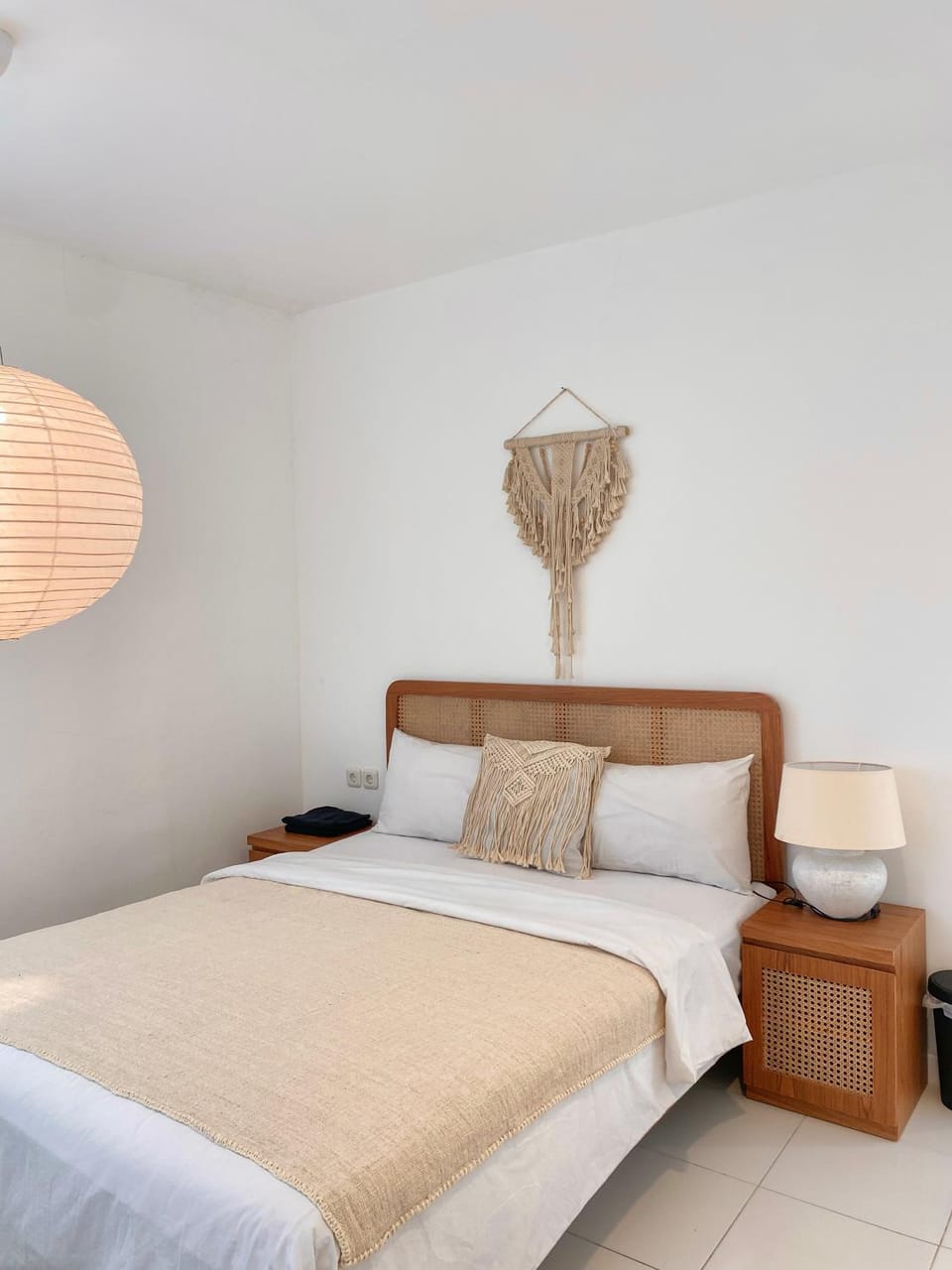 Photo of the whole room, Bedroom, Family