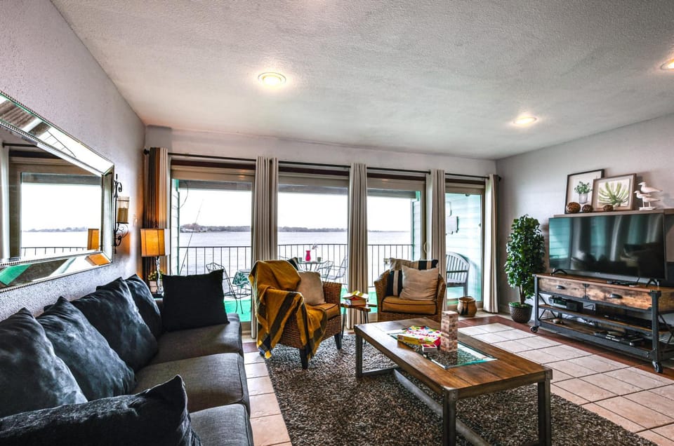 Resort-Style Lake Conroe Retreat w/ Balcony & View House in Lake Conroe