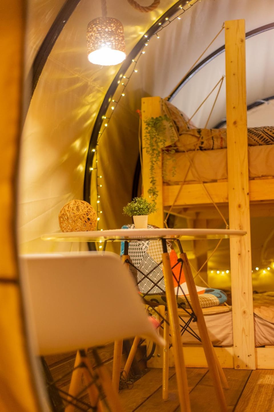 Dragonfly Gardens Urban Glamping Brasov Luxury tent in Brasov