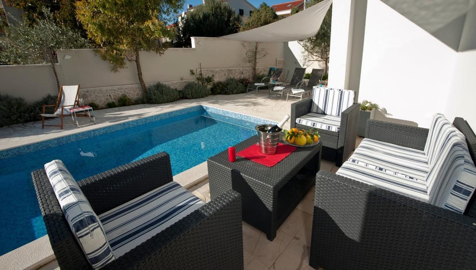 Holiday home Ingrid House in Okrug Gornji