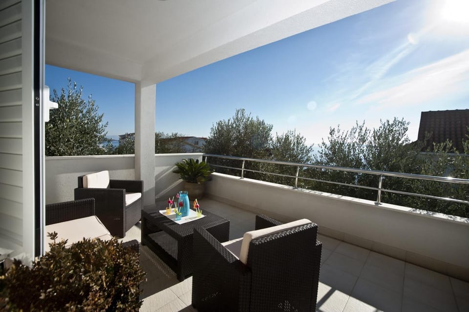 Holiday home Ingrid House in Okrug Gornji