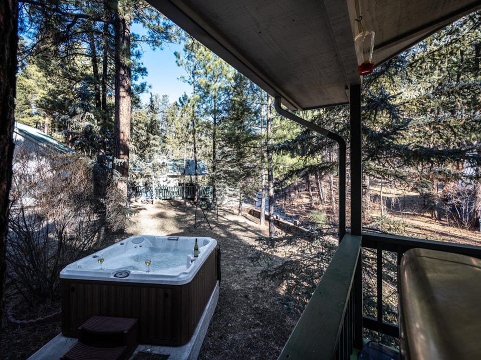 Natural landscape, Hot Tub, Balcony/Terrace