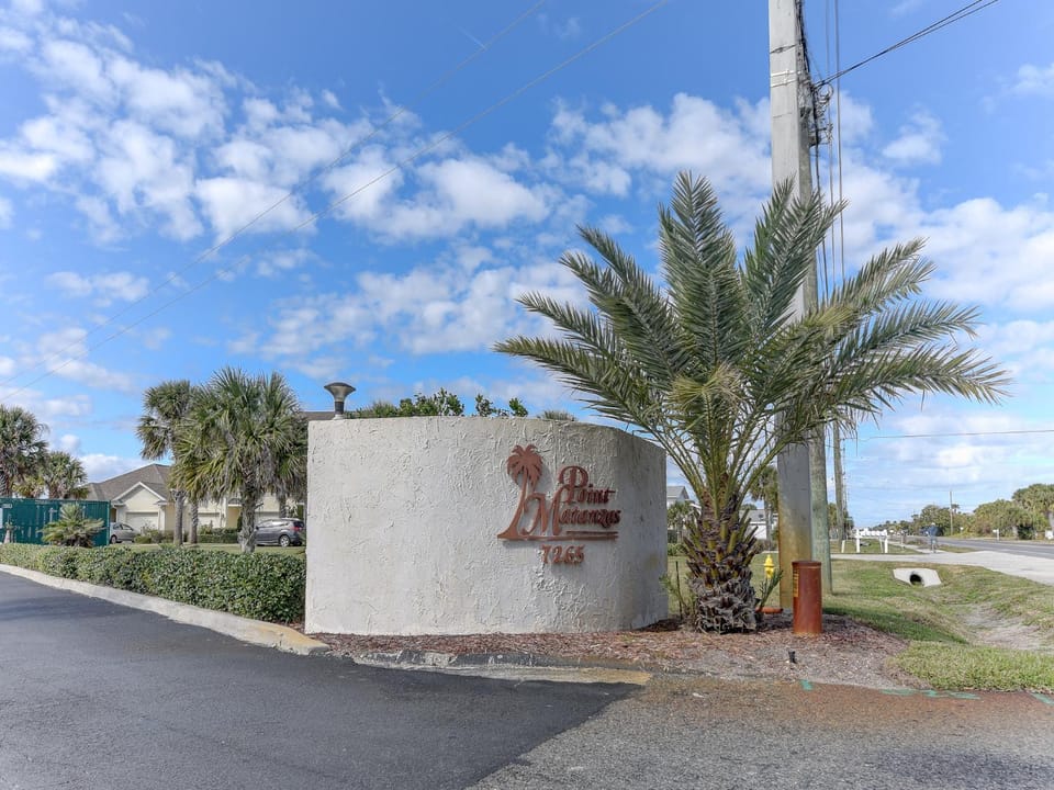 Point Matanzas D3 Apartment in Crescent Beach