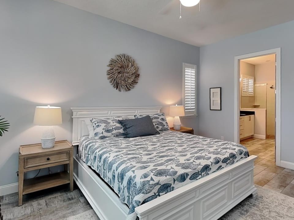 Bed, Bathroom, Bedroom, furniture