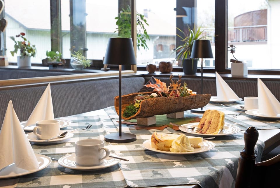Restaurant/places to eat, Breakfast