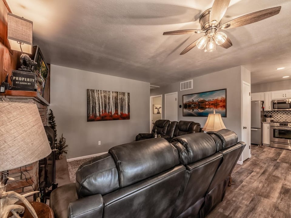 Living room, Seating area, furniture, kitchen, air conditioner