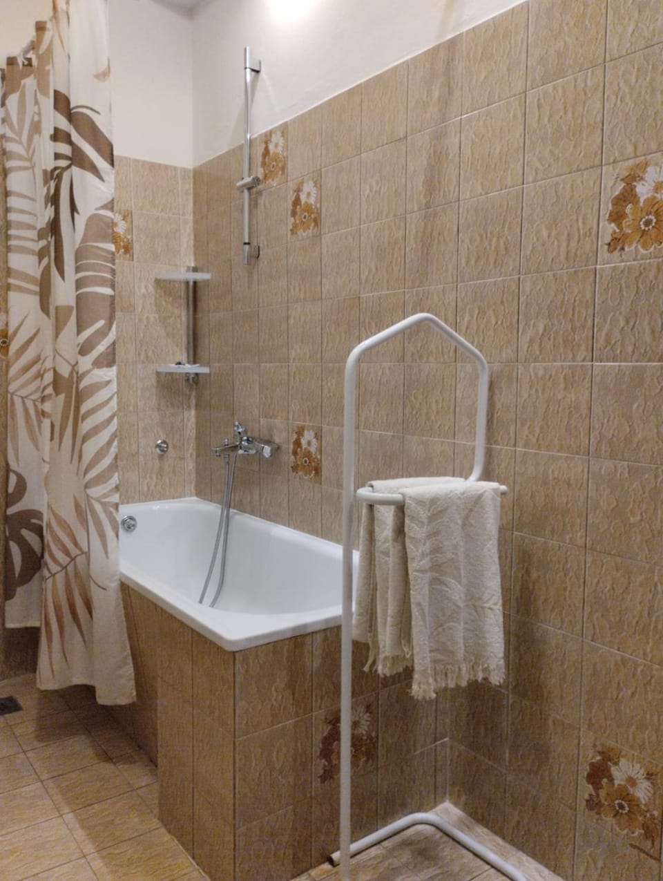 Bathroom, Bath