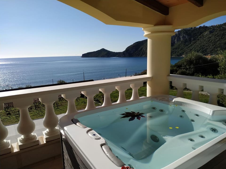 Hot Tub, Sea view