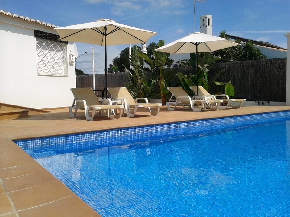 Patio, Swimming pool