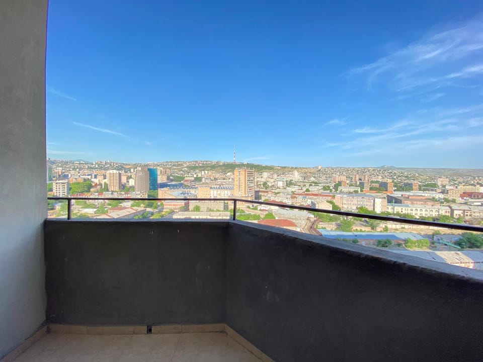 Argishti street 2 bedroom Elegance apartment with balcony GL152 Apartment in Yerevan