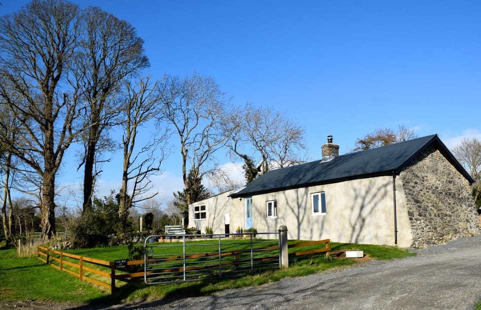 Tuck Mill Cottage House in Northern Ireland
