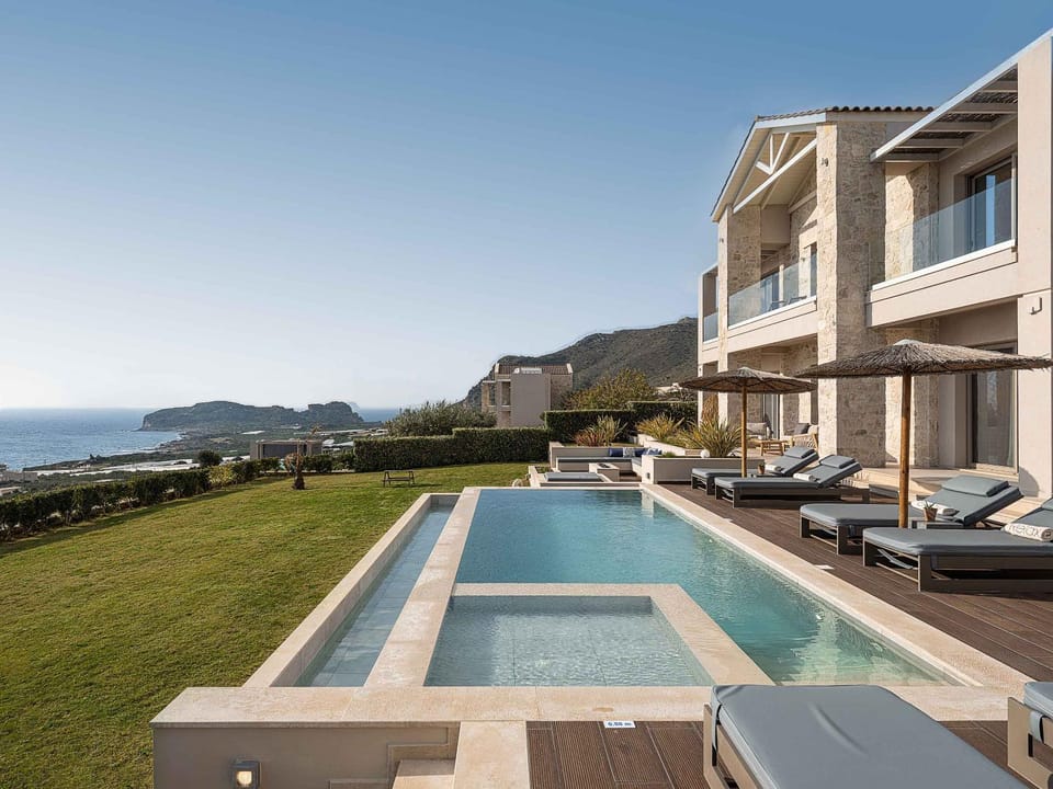 Natural landscape, View (from property/room), Balcony/Terrace, Sea view, Swimming pool, sunbed