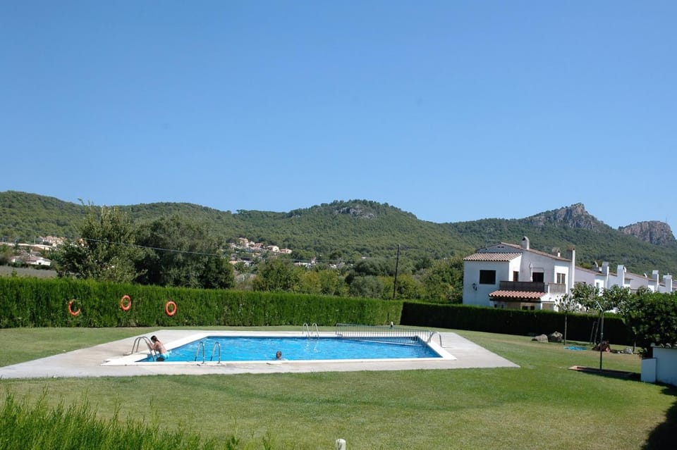 Patio, Garden, Garden view