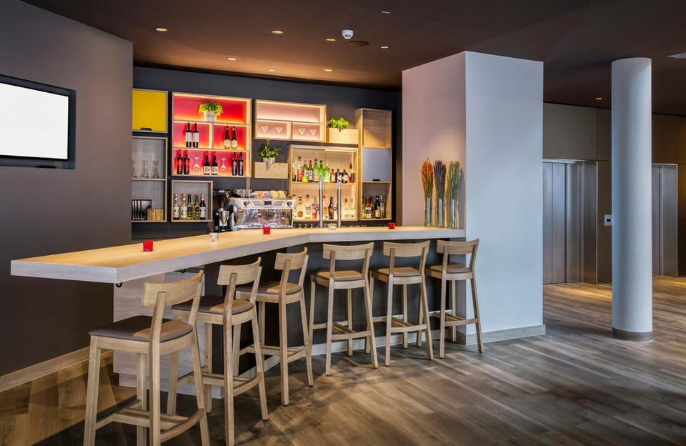 Lounge or bar