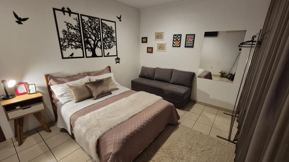 Suite climatizada, ao lado da praca principal Apartment in Domingos Martins