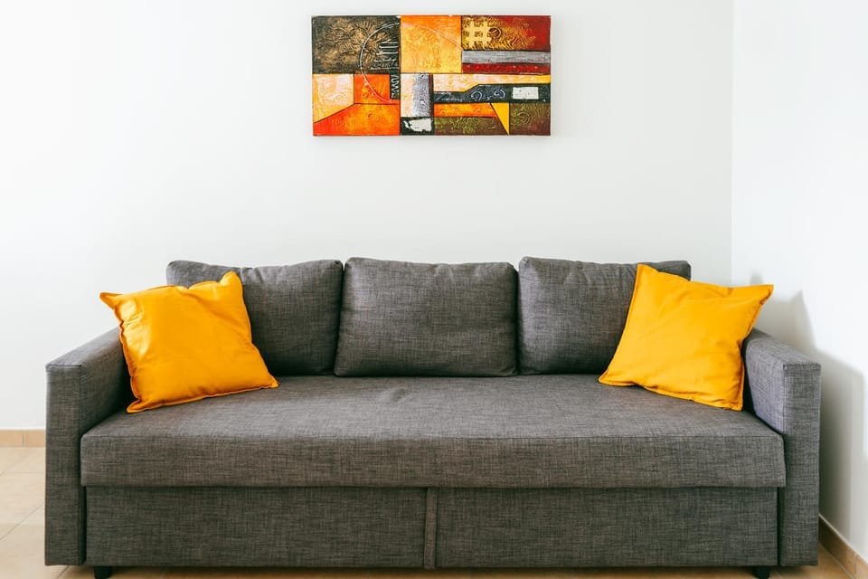 Communal lounge/ TV room, Bed, Living room, Lounge or bar