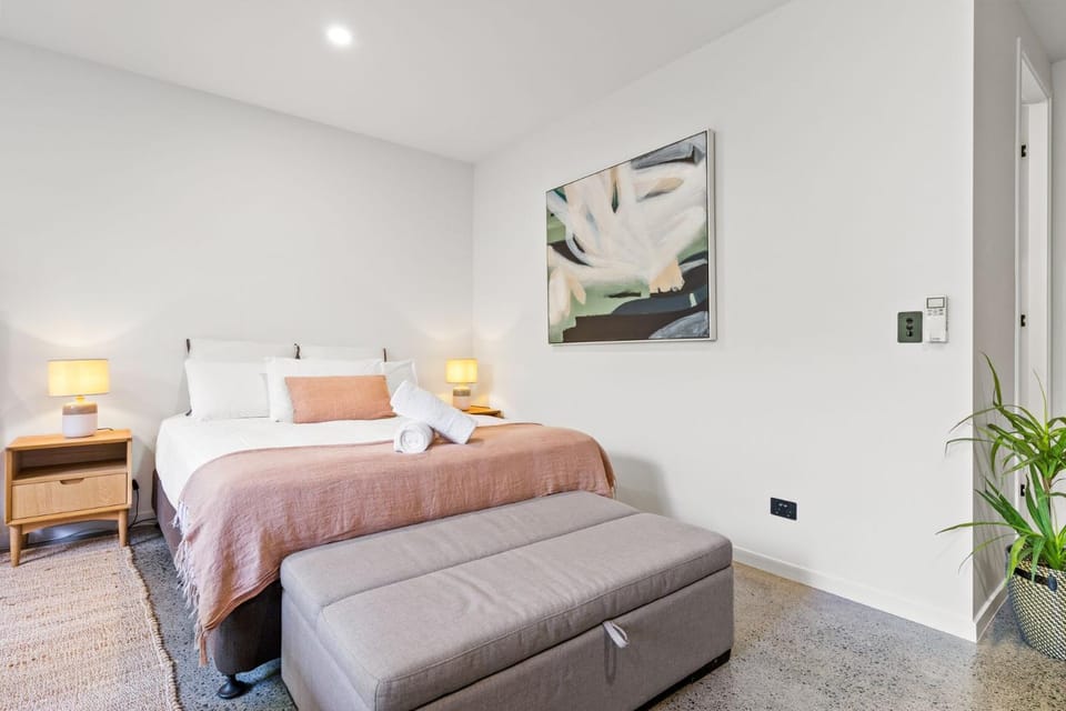 Crows Nest Apartment in Lennox Head