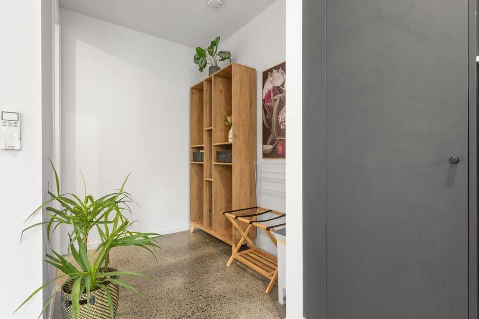 Crows Nest Apartment in Lennox Head