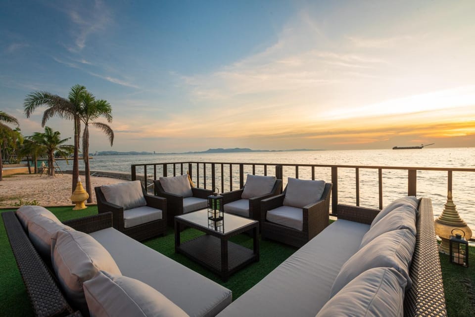 Patio, Natural landscape, Balcony/Terrace, Sea view
