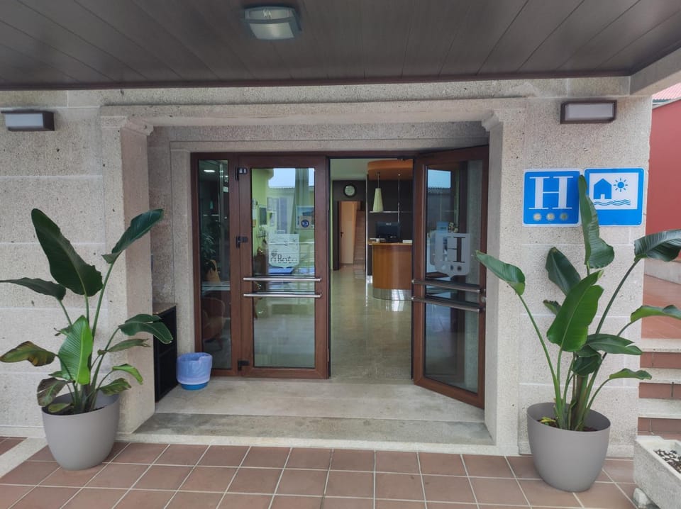 Facade/entrance, Lobby or reception