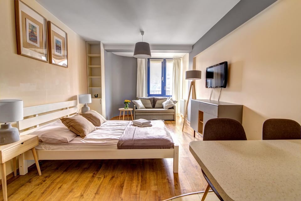 Living room, Bedroom