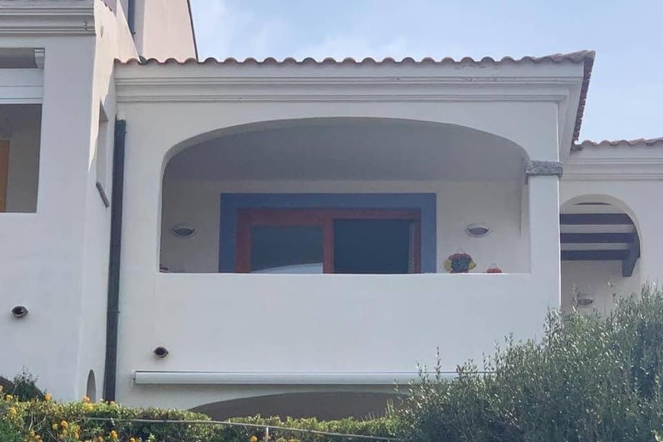 Property building, Balcony/Terrace