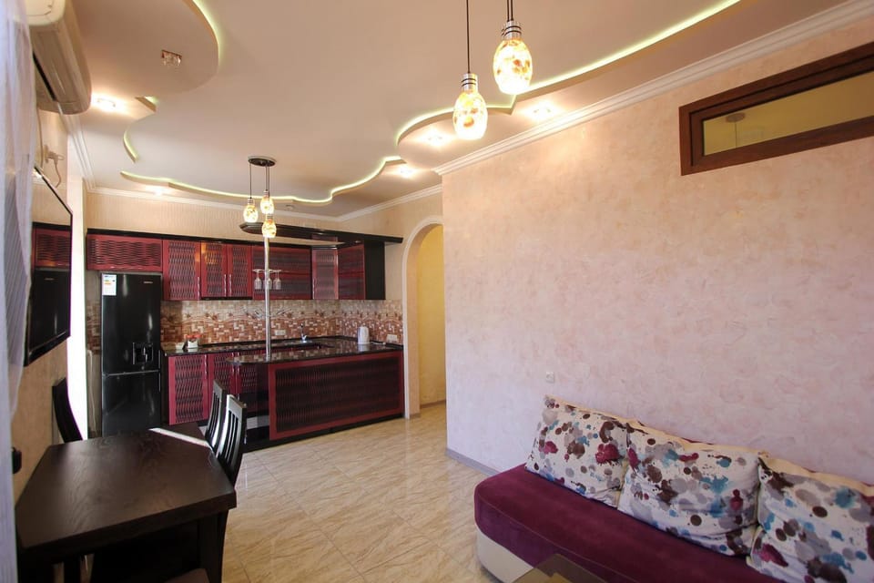 Amiryan street 1 bedroom Deluxe apartment With Balcony AM104 Apartment in Yerevan