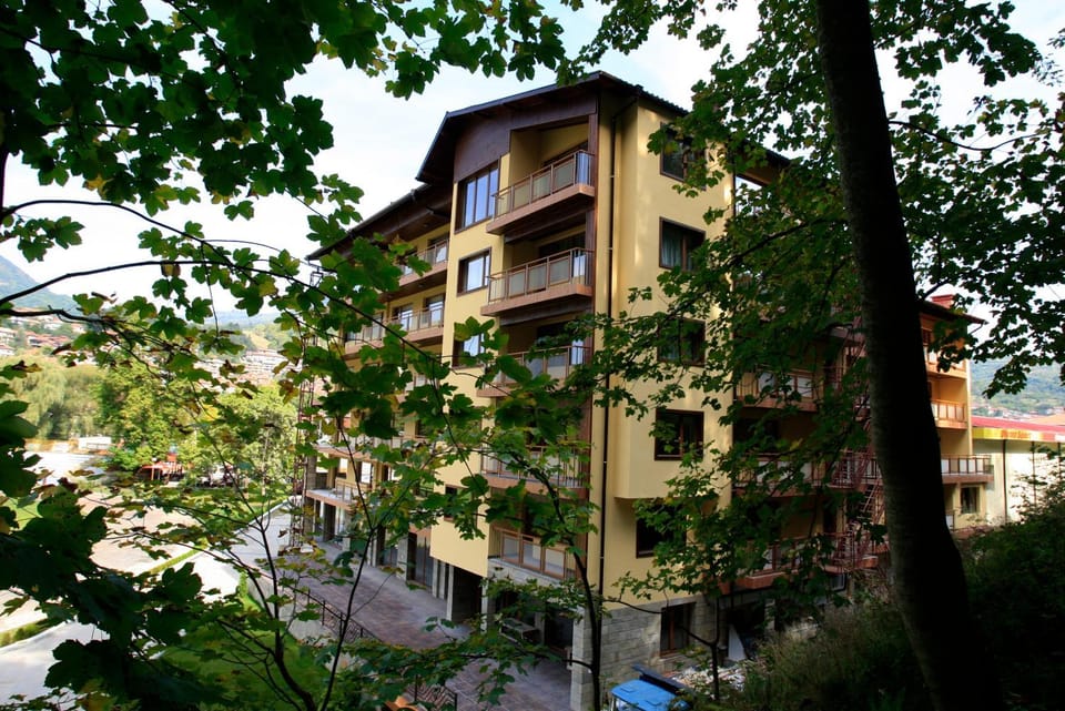 Property building, Day