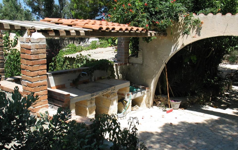 BBQ facilities, Garden
